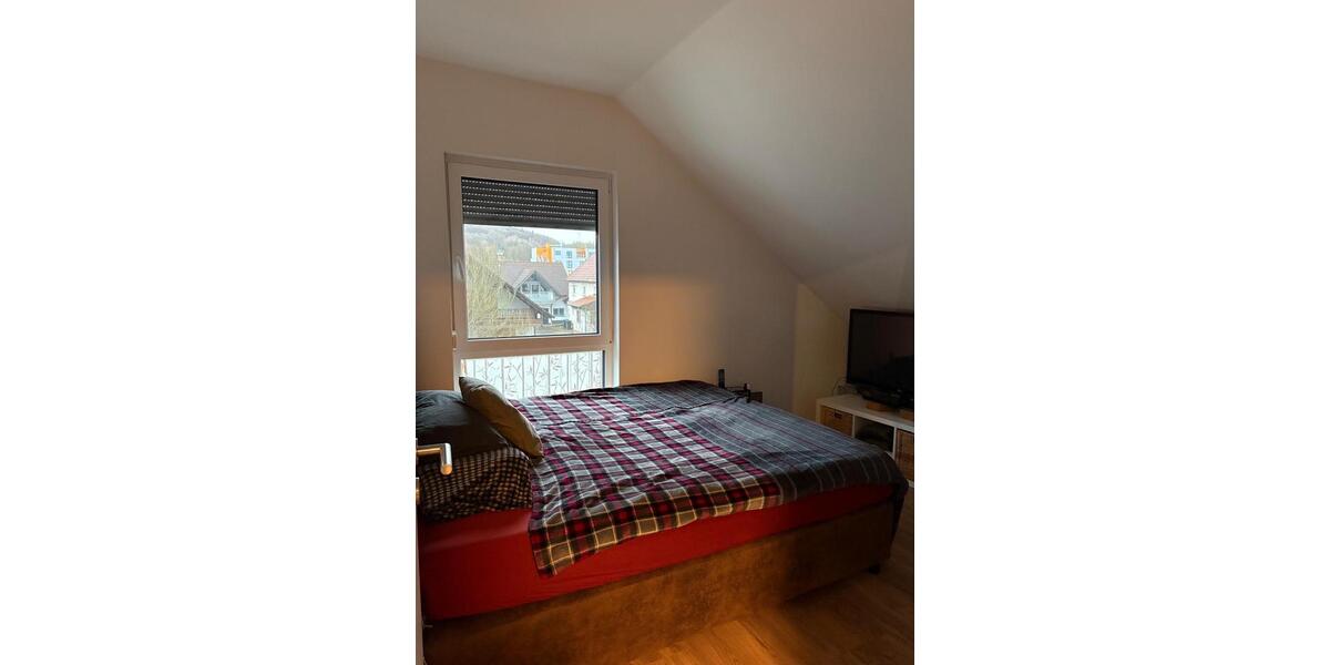 Dachgeschoßwohnung Kalbach - 3 Zimmer, 74 m&sup2;, 960&euro; | Angebot:24680579