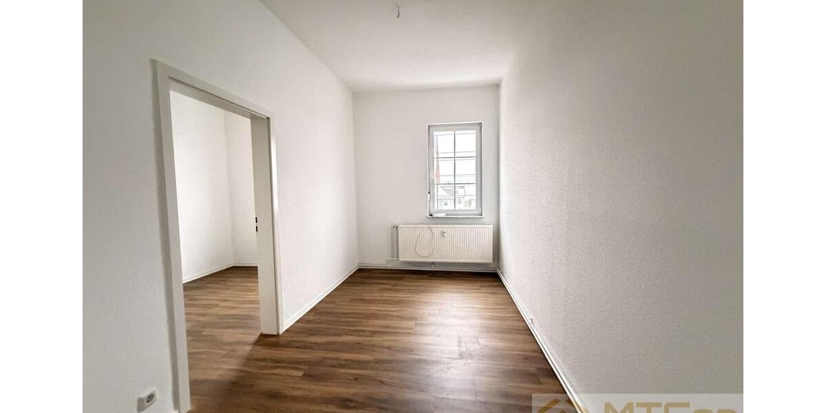 Etagenwohnung Ilmenau - 4 Zimmer, 79 m&sup2;, 735&euro; | Angebot:24801998