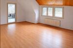 Dachgeschoßwohnung Bad Endbach - 3 Zimmer, 97 m&sup2;, 836&euro; | Angebot:25634108
