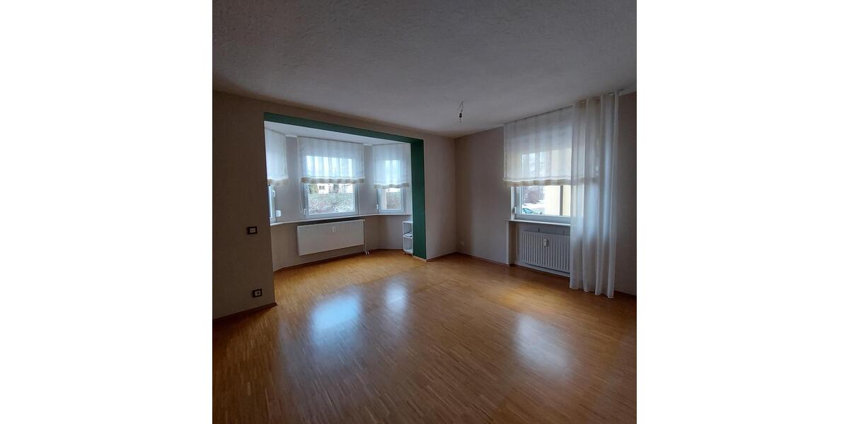 Erdgeschoßwohnung Lampertheim - 3 Zimmer, 88 m&sup2;, 1.200&euro; | Angebot:24805254