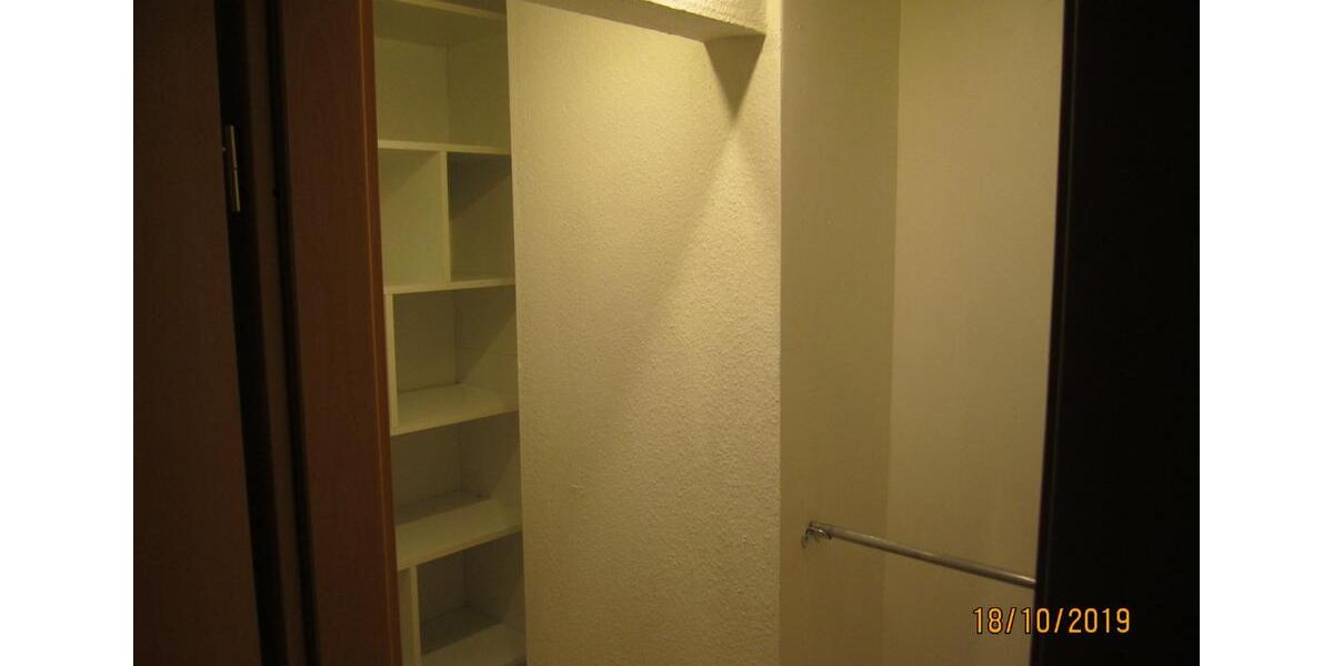 Erdgeschoßwohnung Meuselwitz - 2 Zimmer, 50 m&sup2;, 300&euro; | Angebot:24651531