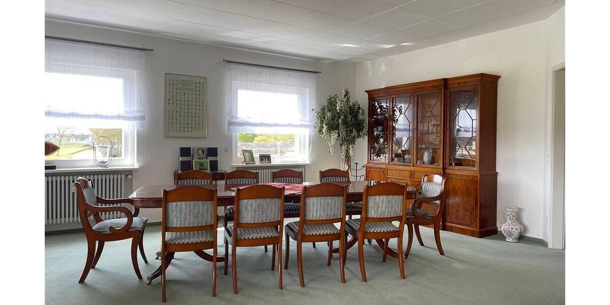 Etagenwohnung Iffezheim - 2 Zimmer, 131 m&sup2;, 990&euro; | Angebot:25996133