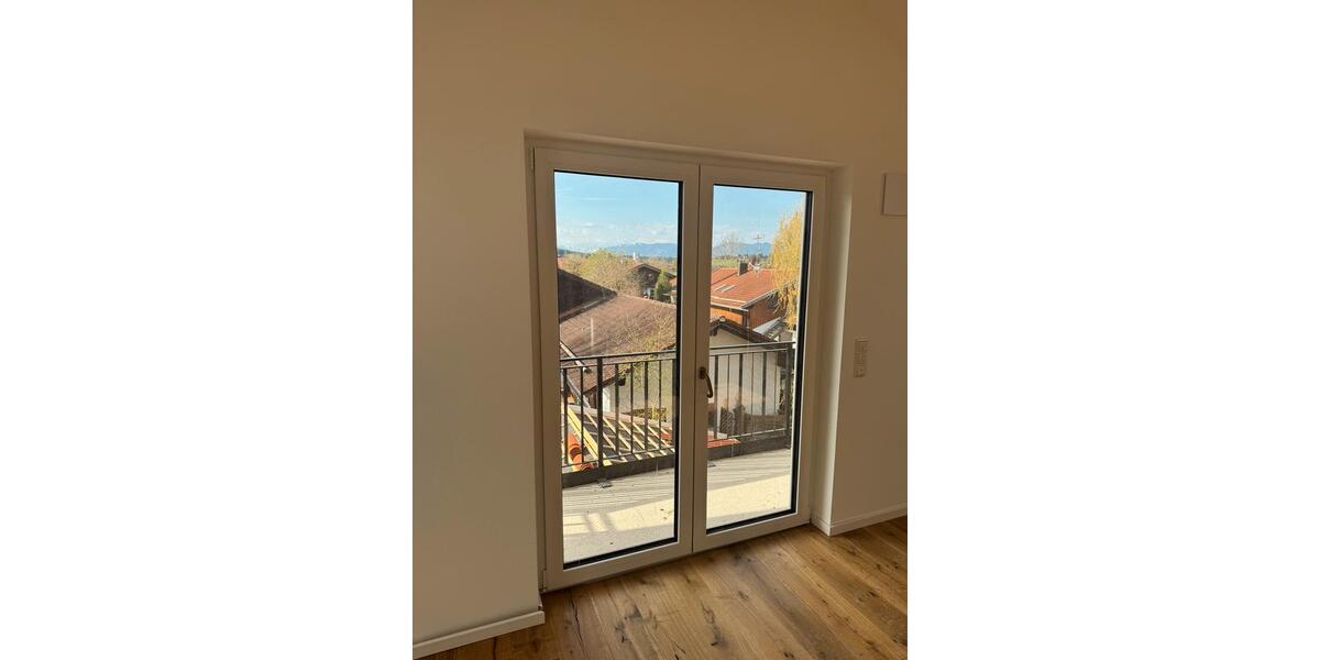 Erdgeschoßwohnung Eberfing - 5 Zimmer, 206 m&sup2;, 3.650&euro; | Angebot:26257683