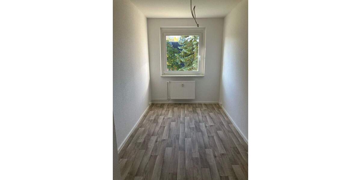 Etagenwohnung Tützpatz - 4 Zimmer, 81 m&sup2;, 500&euro; | Angebot:24530318