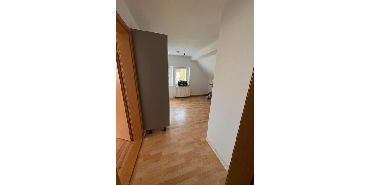 Dachgeschoßwohnung Schneeberg - 2 Zimmer, 48 m&sup2;, 348&euro; | Angebot:26265630