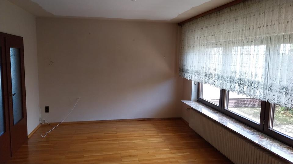 Erdgeschoßwohnung Biebertal - 3 Zimmer, 88 m&sup2;, 930&euro; | Angebot:26444415