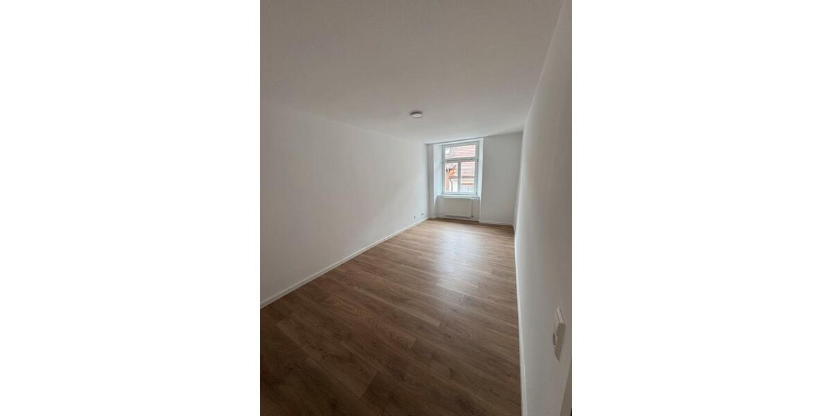 Etagenwohnung Villingen-Schwenningen Schwenningen - 4 Zimmer, 80 m&sup2;, 300&euro; | Angebot:25158439