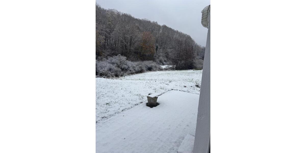 Traumhafte 4-Zimmer Wohnung in Neunkirchen Hangard zu vermieten 4 zimmer