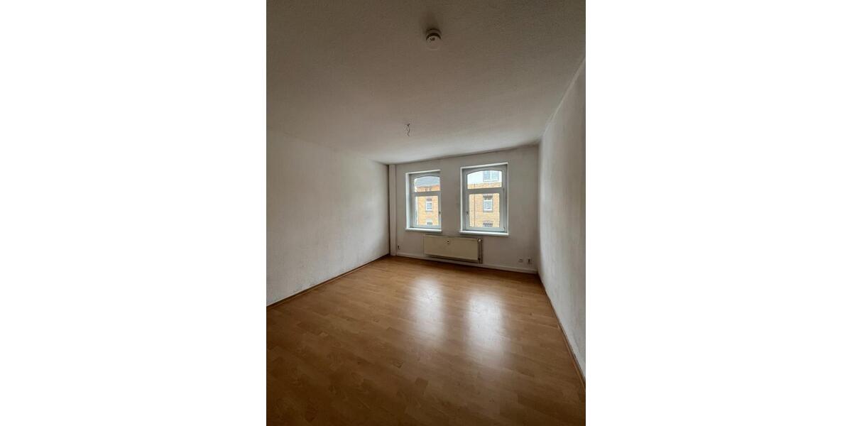 Dachgeschoßwohnung Sandersdorf-Brehna Brehna - 2 Zimmer, 49 m&sup2;, 302&euro; | Angebot:24688593