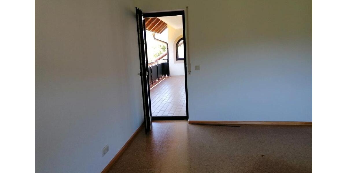 Etagenwohnung Simonswald - 3 Zimmer, 104 m&sup2;, 900&euro; | Angebot:26679219