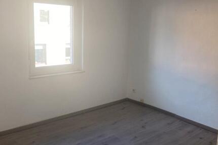 Wohnung Schönecken - 1 Zimmer, 30 m&sup2;, 490&euro; | Angebot:25795038