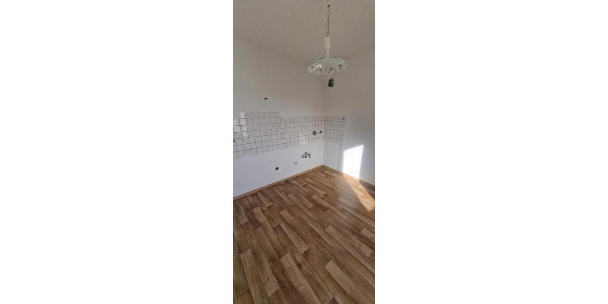 Etagenwohnung Landshut Landshut-West - 2 Zimmer, 76 m&sup2;, 850&euro; | Angebot:24392992