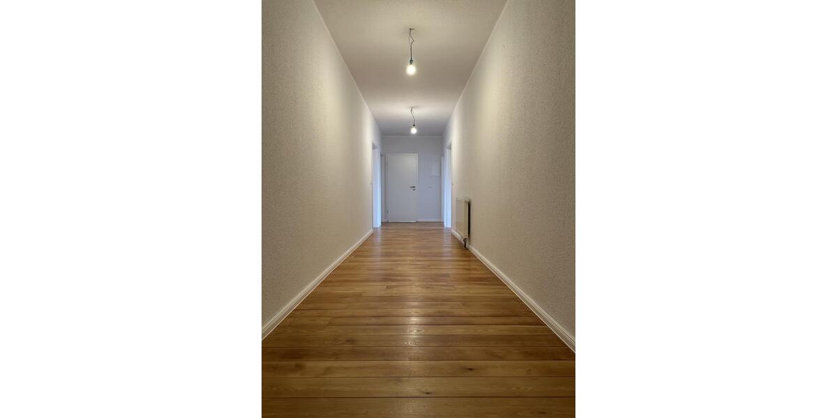 Dachgeschoßwohnung Neubrandenburg - 3 Zimmer, 85 m&sup2;, 1.225&euro; | Angebot:25943906