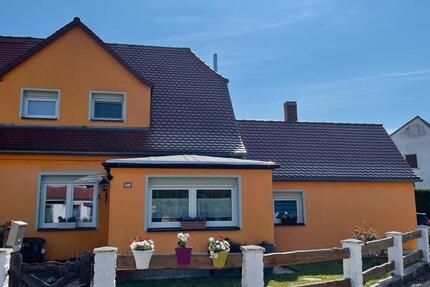 Gemütliches Reihenendhaus in ruhiger Lage - für Paarekl. Familie 3 zimmer