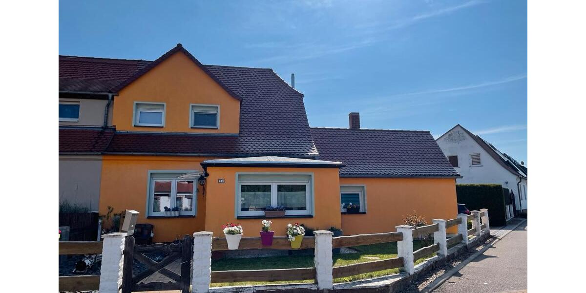 Gemütliches Reihenendhaus in ruhiger Lage - für Paarekl. Familie 3 zimmer