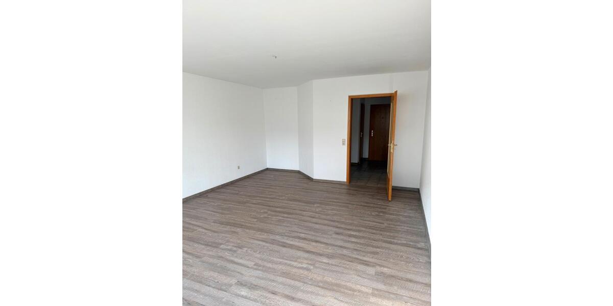 Erdgeschoßwohnung Geisingen - 2.5 Zimmer, 85 m&sup2;, 860&euro; | Angebot:26256460