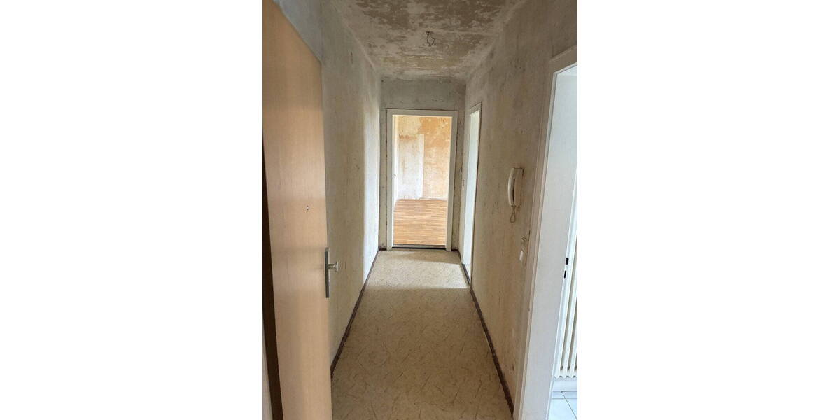 Etagenwohnung Dessau-Roßlau Innenstadt - 2 Zimmer, 48 m&sup2;, 388&euro; | Angebot:26377284
