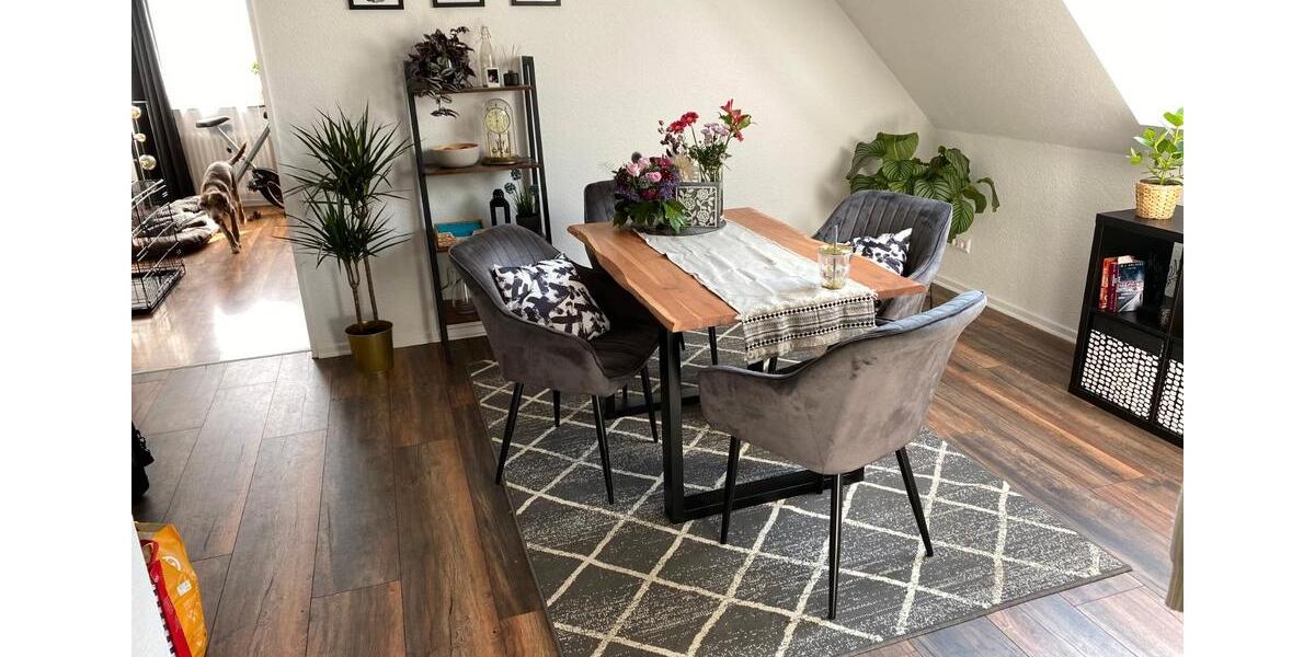 Dachgeschoßwohnung Garbsen Berenbostel - 2.5 Zimmer, 67 m&sup2;, 649&euro; | Angebot:26005637