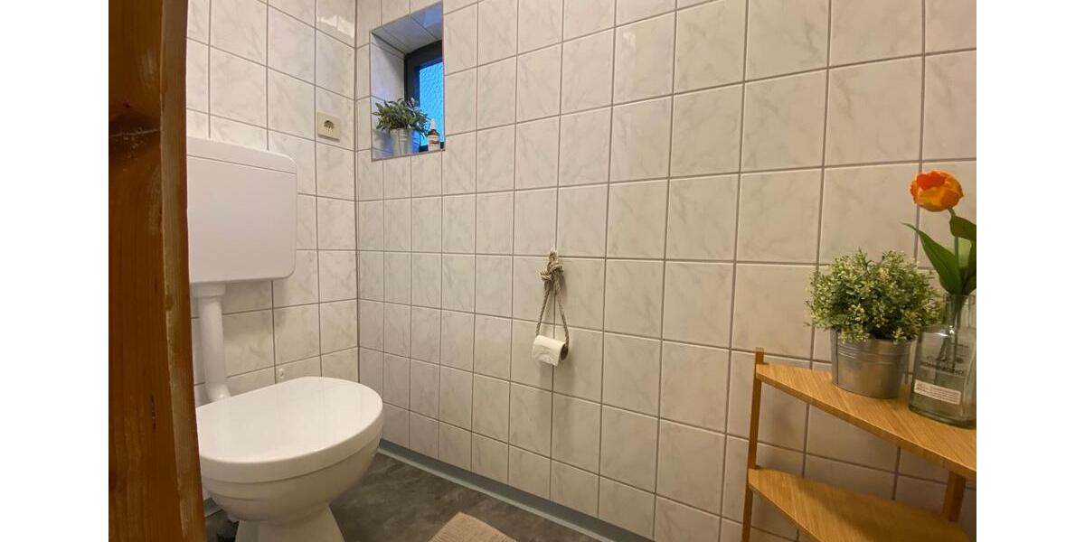Etagenwohnung Würzburg Dürrbachau - 3 Zimmer, 110 m&sup2;, 1.400&euro; | Angebot:25026431