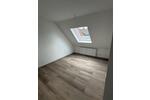 Dachgeschoßwohnung Essen Stadtbezirk III - 4 Zimmer, 102 m&sup2;, 850&euro; | Angebot:26539976