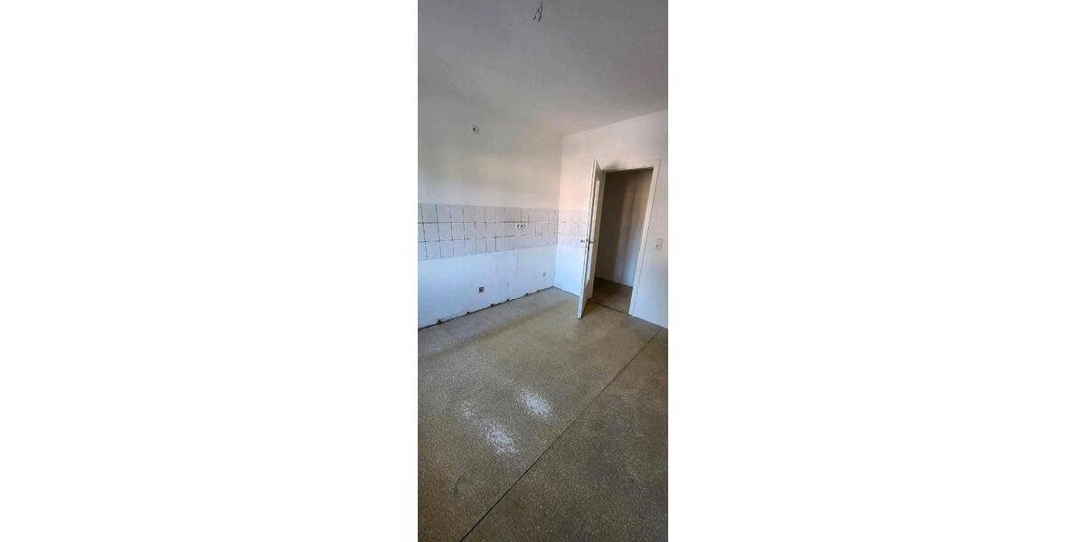 Etagenwohnung Dinslaken Lohberg - 3 Zimmer, 75 m&sup2;, 650&euro; | Angebot:25925617