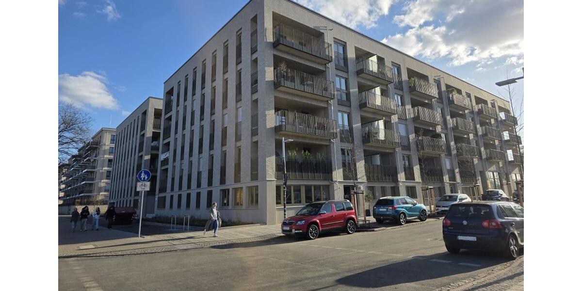 Etagenwohnung Dresden Neustadt - 4 Zimmer, 107 m&sup2;, 1.925&euro; | Angebot:26483004