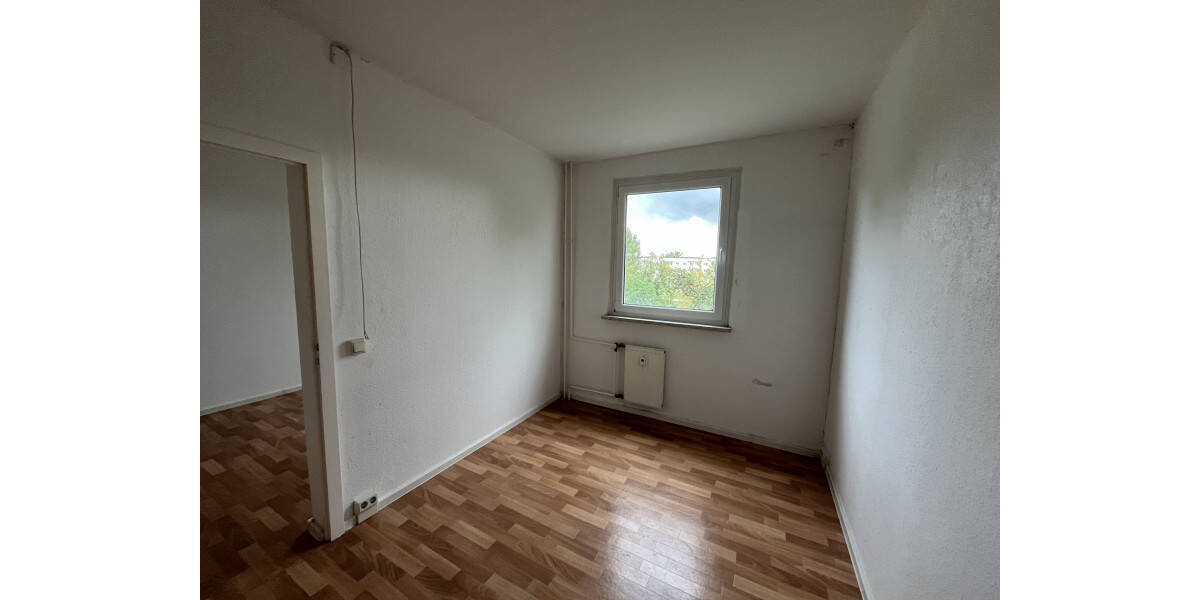 Etagenwohnung Halle (Saale) Westliche Neustadt - 4 Zimmer, 66 m&sup2;, 340&euro; | Angebot:26190272