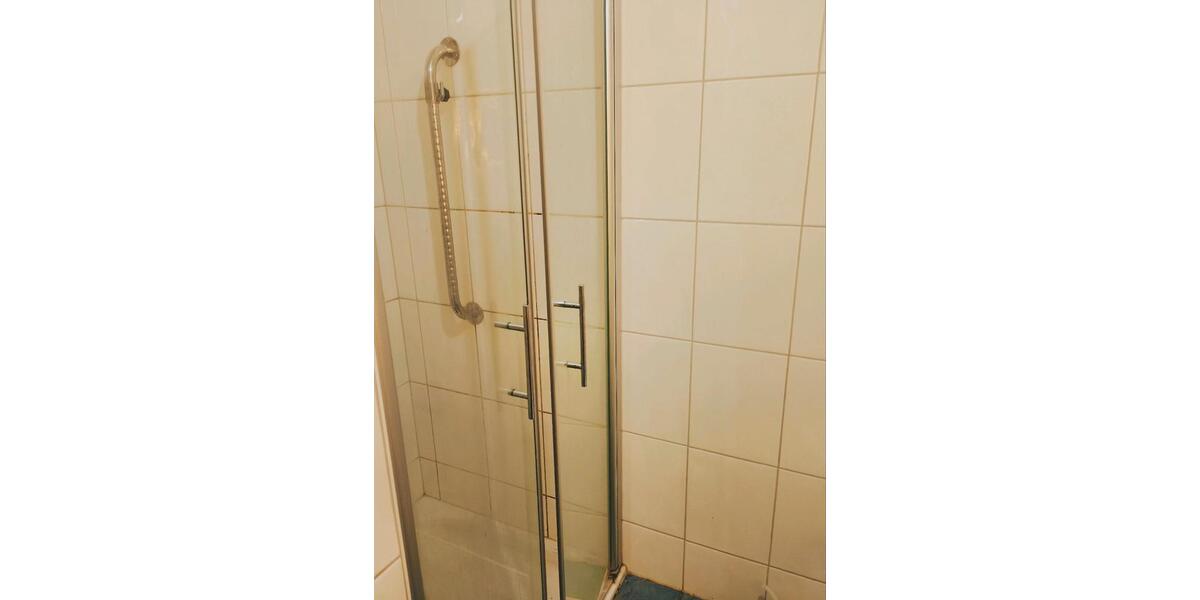 Wohnen auf Zeit Wuppertal Lichtenplatz - 10 Zimmer, 150 m&sup2;, 492&euro; | Angebot:26704097