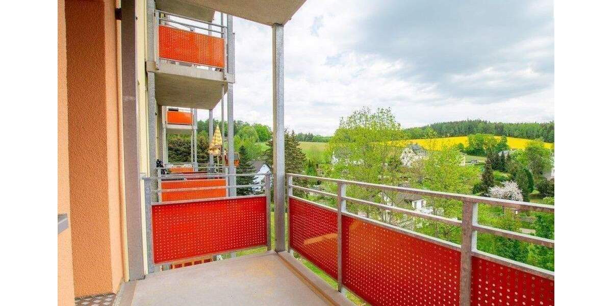 Etagenwohnung Thum - 4 Zimmer, 70 m&sup2;, 470&euro; | Angebot:25729824