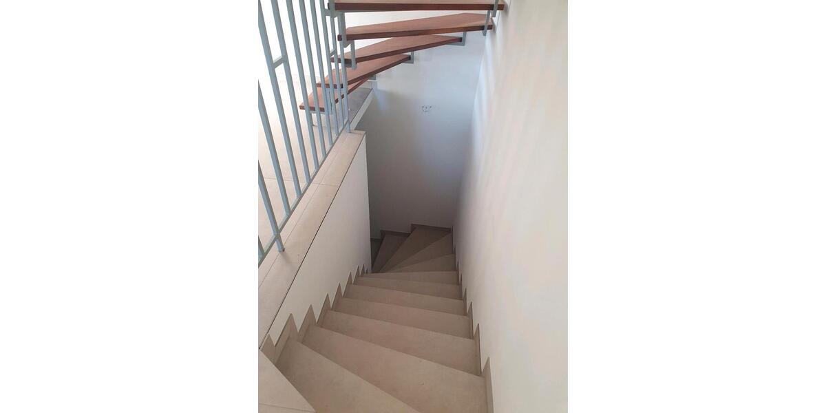 Doppelhaushälfte Ratingen Hösel - 5 Zimmer, 130 m&sup2;, 2.500&euro; | Angebot:25368270