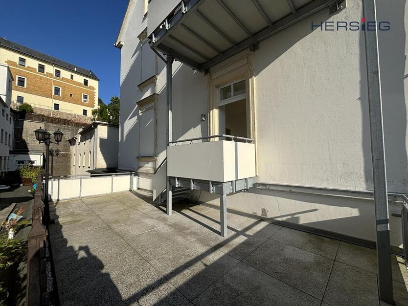 Moderne 3-Zimmer Wohnung mit Terrasse und Einbauküche