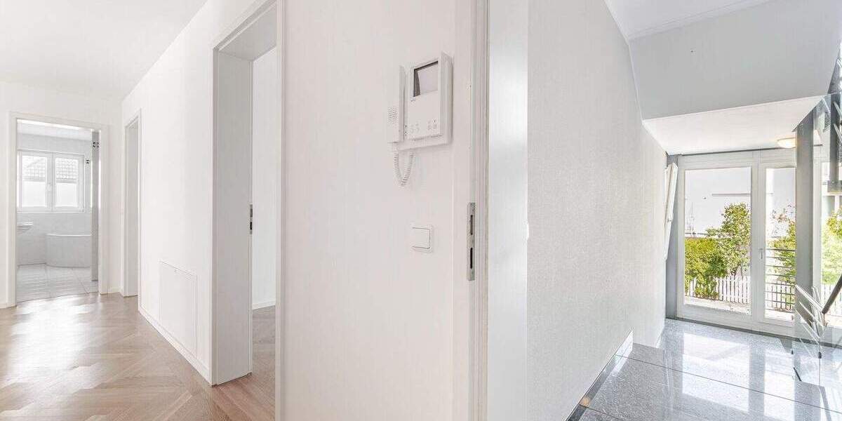 Etagenwohnung München Trudering-Riem - 4 Zimmer, 122 m&sup2;, 2.370&euro; | Angebot:25336192