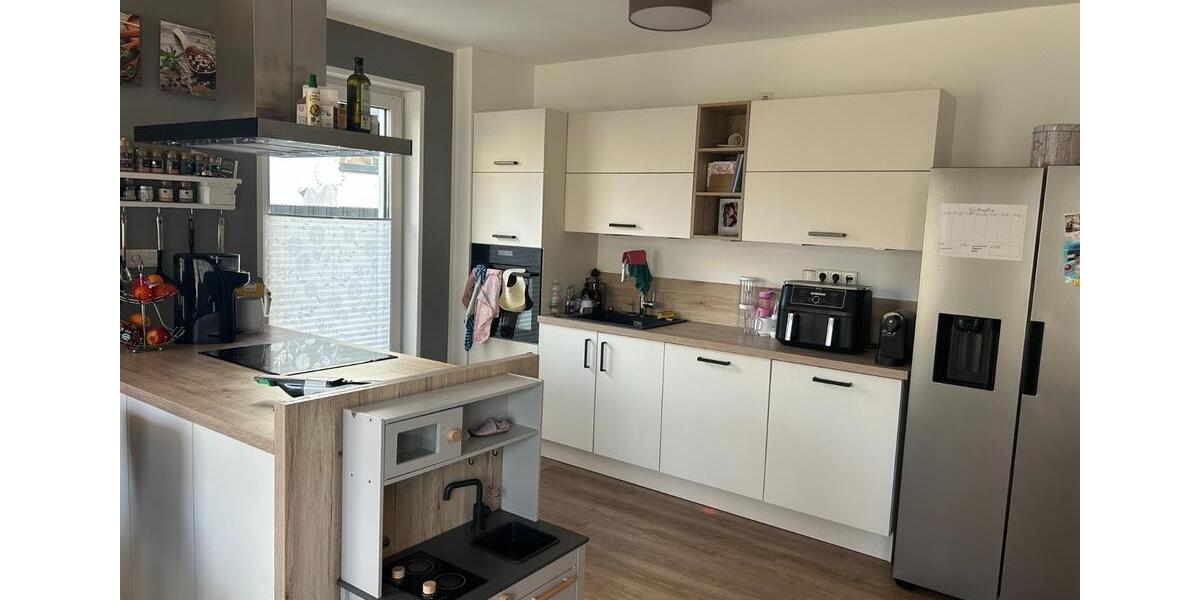 Erdgeschoßwohnung Königswinter - 3 Zimmer, 86 m&sup2;, 1.290&euro; | Angebot:25079981