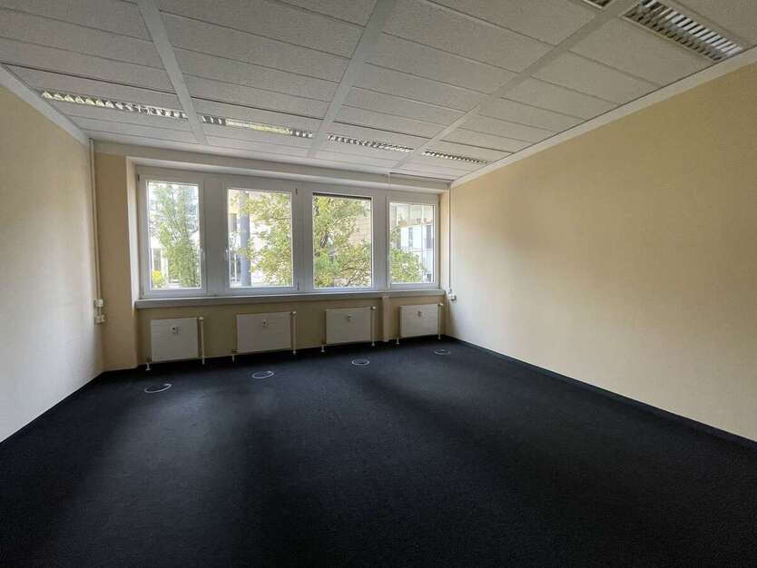 Genügend Platz zum Wachsen- Ihr neues Büro in den Gohlis Arkaden! 11 zimmer