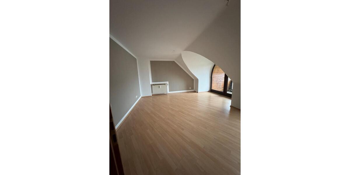 2 Zimmer Wohnung Heilsbronn Keller Balkon Bahnhof nähe 2 zimmer