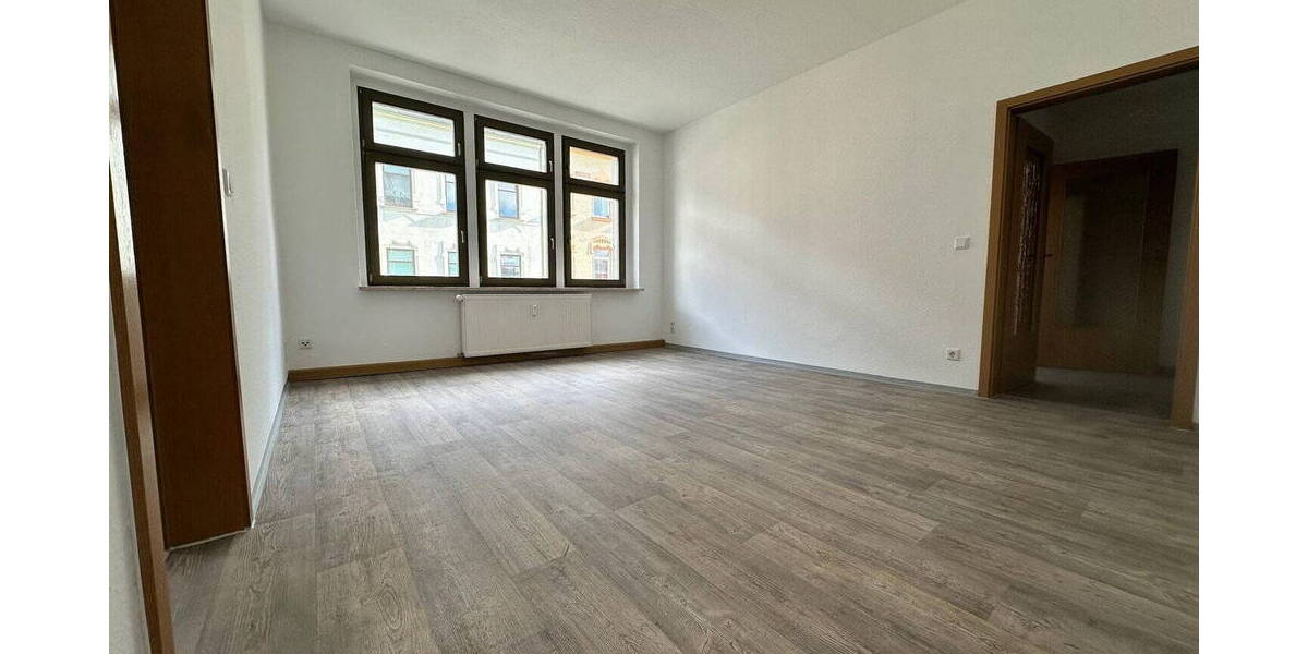 Etagenwohnung Meerane - 2 Zimmer, 58 m&sup2;, 320&euro; | Angebot:25969547