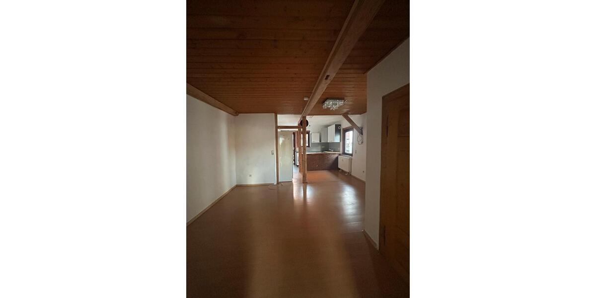 Etagenwohnung Großrinderfeld - 1 Zimmer, 50 m&sup2;, 550&euro; | Angebot:26043200