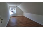 Dachgeschoßwohnung Lüneburg Ebensberg - 3 Zimmer, 77 m&sup2;, 910&euro; | Angebot:26321455