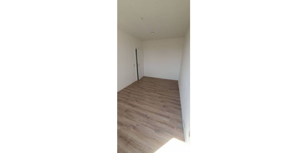 Etagenwohnung Bernburg - 2 Zimmer, 50 m&sup2;, 320&euro; | Angebot:24026545