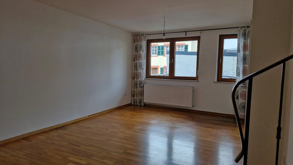Etagenwohnung Salmtal - 2 Zimmer, 100 m&sup2;, 865&euro; | Angebot:26375463
