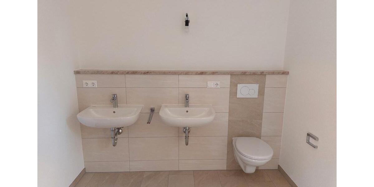 Erdgeschoßwohnung Huglfing - 6 Zimmer, 138 m&sup2;, 2.000&euro; | Angebot:26497360