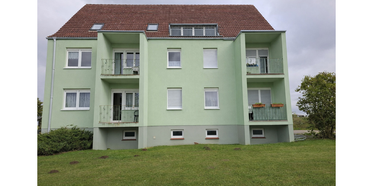 Etagenwohnung Rosenow - 1 Zimmer, 45 m&sup2;, 250&euro; | Angebot:24710716