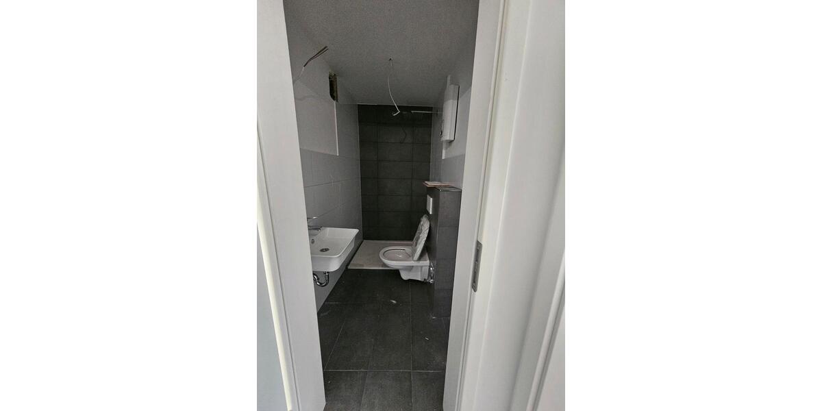 Dachgeschoßwohnung Duisburg Duisburg-Mitte - 2 Zimmer, 45 m&sup2;, 450&euro; | Angebot:26659109