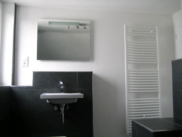 Helle 2 ZKB-Singlewohnung in Riegelsberg 2 zimmer