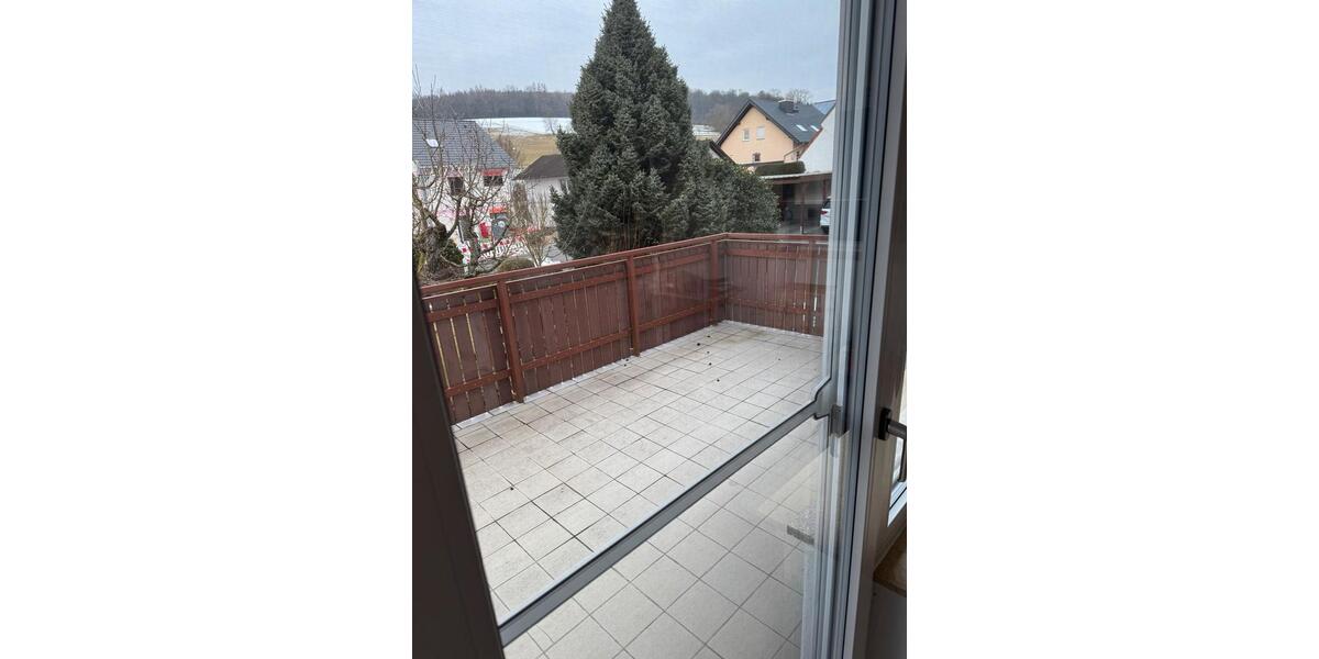 Erdgeschoßwohnung Biebergemünd - 4.5 Zimmer, 96 m&sup2;, 1.400&euro; | Angebot:26630955