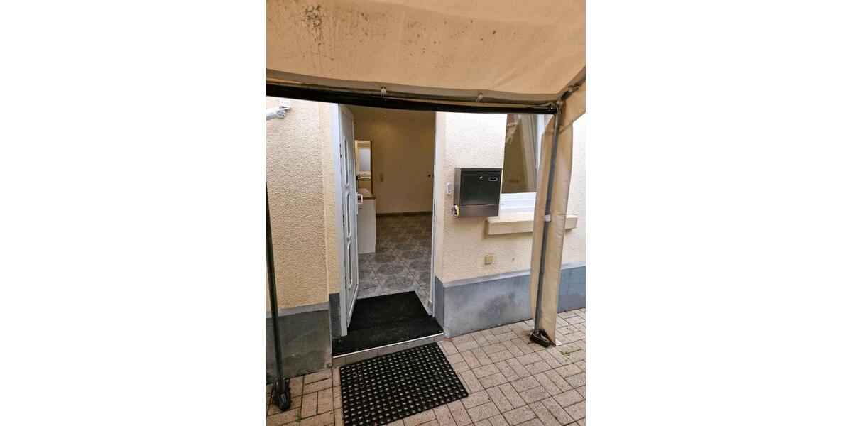 Erdgeschoßwohnung Weinstadt - 1 Zimmer, 30 m&sup2;, 690&euro; | Angebot:26693289