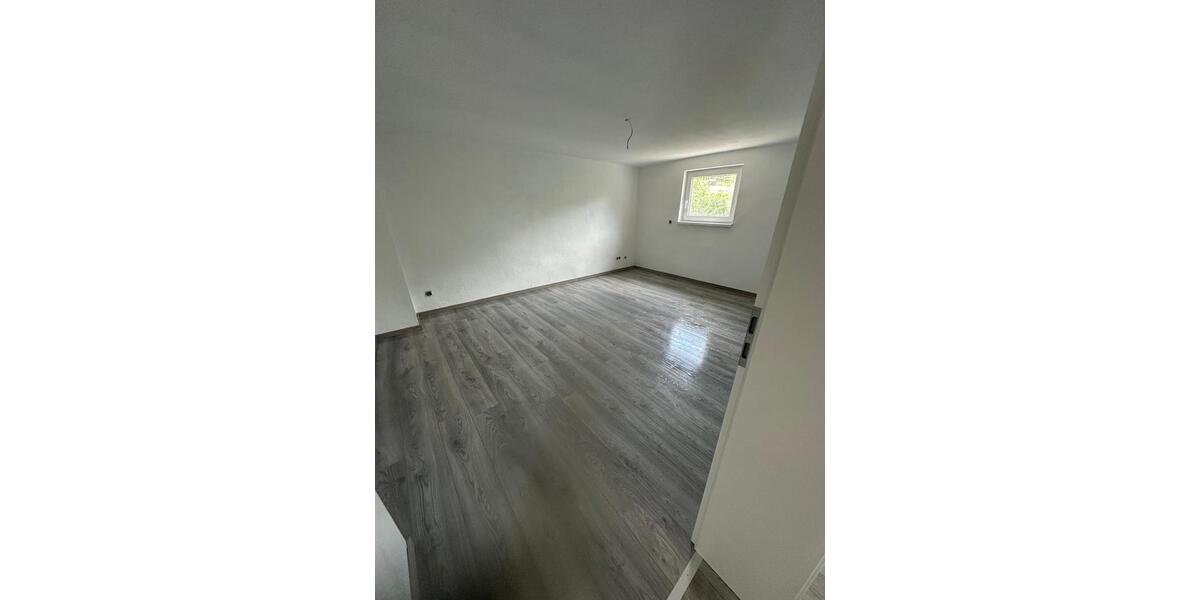 Zu Vermieten eine Sanierte 2 Zimmer Wohnung in Hungen- Nonnenroth 2 zimmer