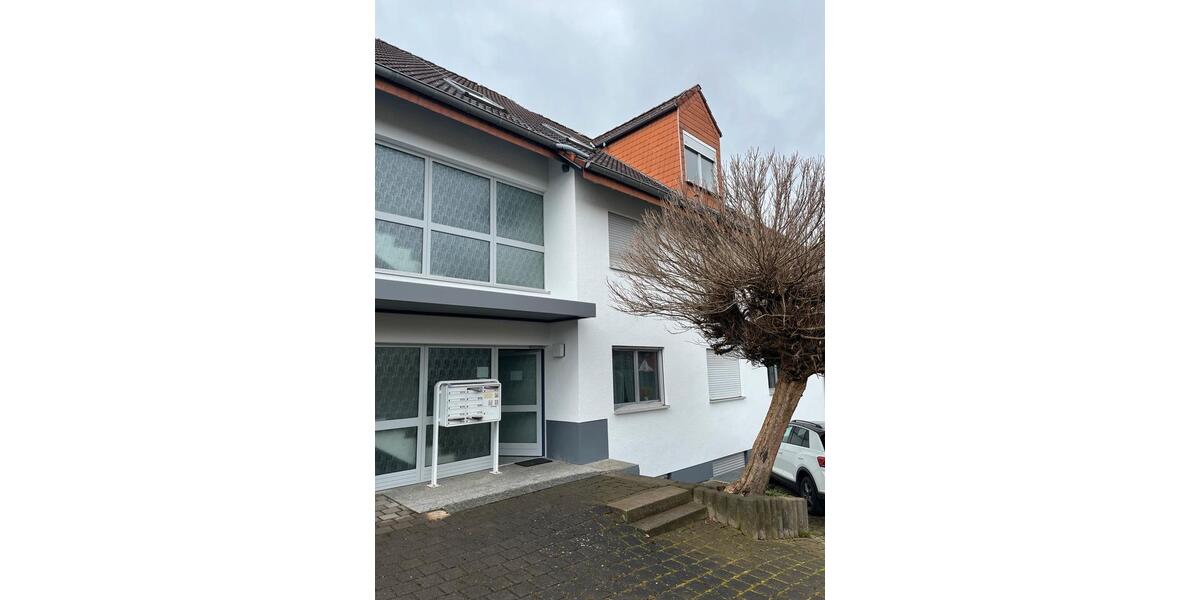 Dachgeschoßwohnung Mücke - 4 Zimmer, 75 m&sup2;, 800&euro; | Angebot:25656942