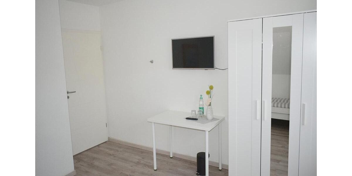 Wohnen auf Zeit Oldenburg Etzhorn - 4 Zimmer, 106 m&sup2;, 18&euro; | Angebot:26617159