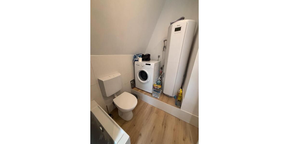 Dachgeschoßwohnung Wald-Michelbach Michelbach - 2 Zimmer, 100 m&sup2;, 28&euro; | Angebot:26448971